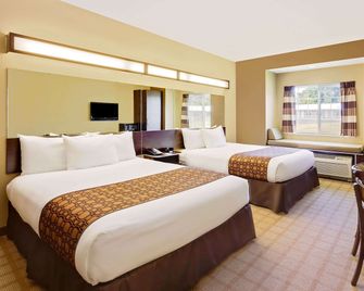 Microtel Inn & Suites by Wyndham Prairie du Chien - Prairie du Chien - Bedroom