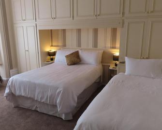 The Rowan Hotel - Blackpool - Bedroom