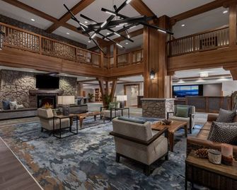 Marriott's Grand Residence Club - 2 Bedroom 3 Bath Ski Paradise! - סאות' לייק טאהו - טרקלין