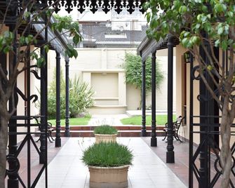 El Arribo Hotel - Jujuy - Outdoors view