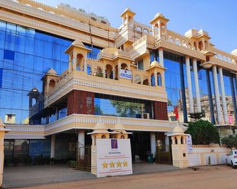 Empires Hotel - Bhubaneswar - Edificio