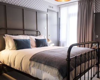 The Swan Hotel - Staines-upon-Thames - Habitación