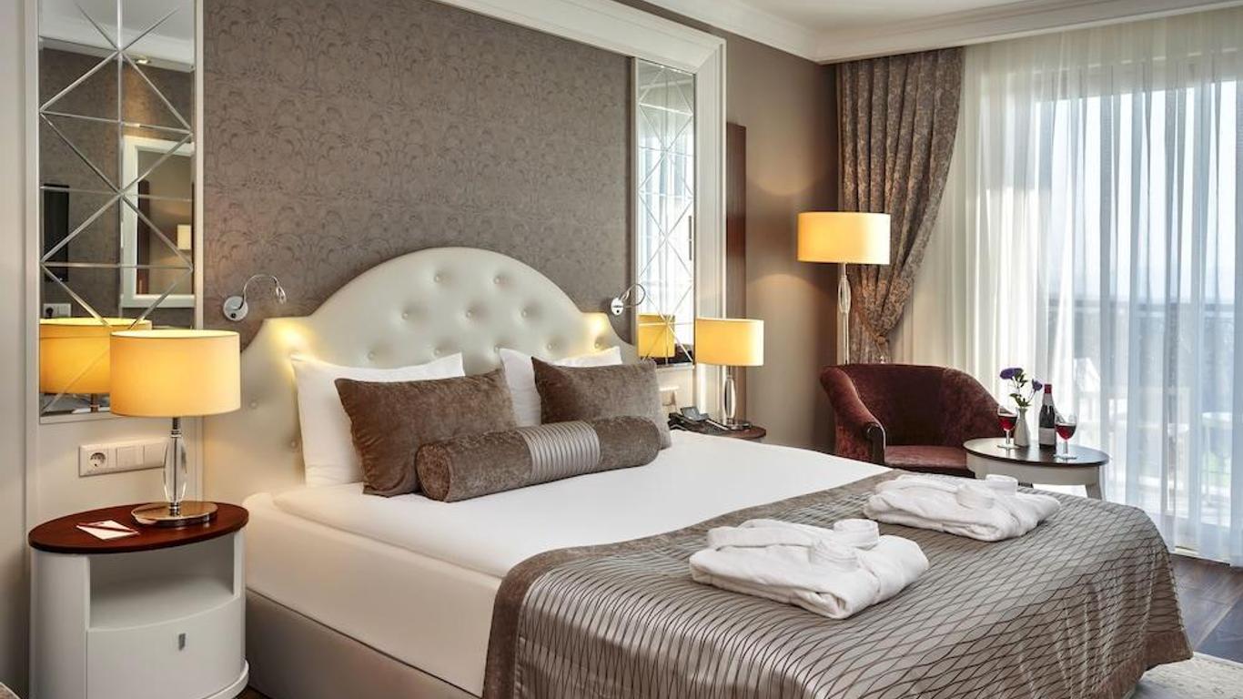 Sunis Efes Royal Palace Resort & Spa