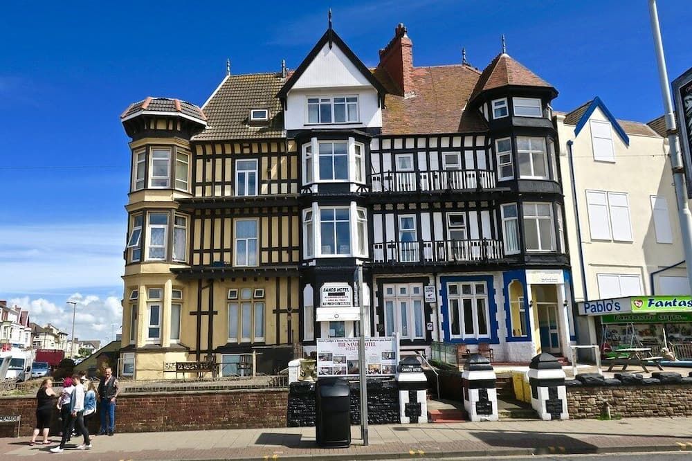 The Sands Hotel - בלקפול - בניין