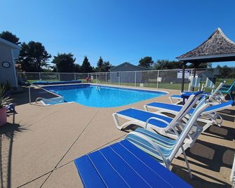 Upscale 2 bedroom fully equipped cottage - Annapolis Royal - Zwembad