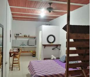 Independent accommodation in colonial sector - Montebello - Habitación