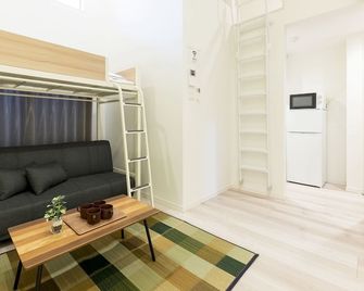 Trip Pod Yoshizuka B - Fukuoka - Wohnzimmer