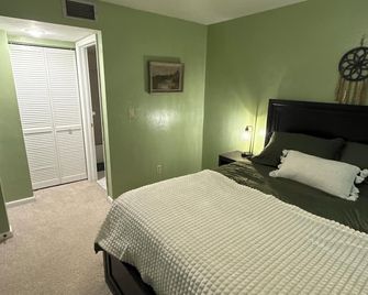 Lucky Fish Lake Condo - Clewiston - Спальня