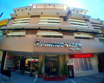 Rainbowland Hotel - Olongapo - Building