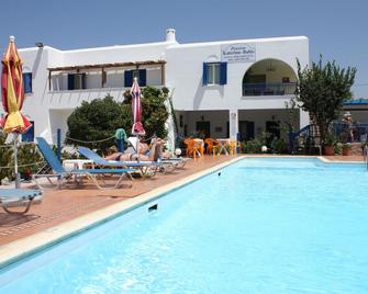 Babis & Katerina Studios - Agios Prokopios - Pileta