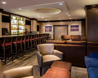 DoubleTree by Hilton Jacksonville Riverfront - Jacksonville - Lounge