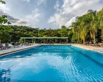 Hotel Fazenda Brisa Itu - Itu - Piscina