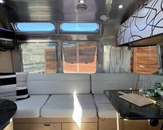 Cool California Coast Airstream - Half Moon Bay - Hall d’entrée