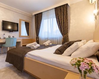 Euro Garni Hotel - Belgrado - Slaapkamer