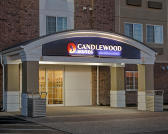 Candlewood Suites Indianapolis - South - Greenwood - Building