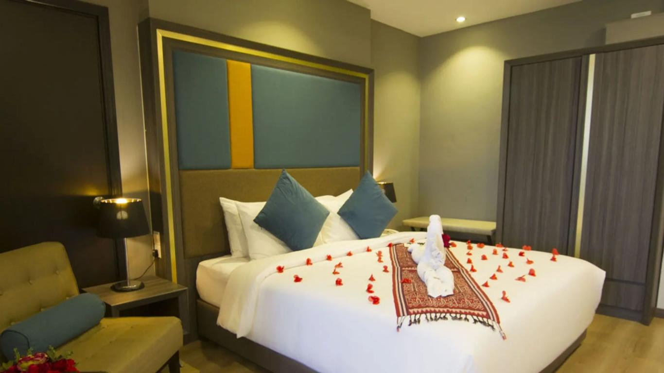 Goldenbay Hotel