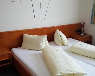Gastehaus Melcher - Villach - Bedroom