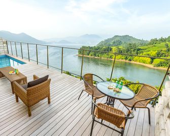 Bayclub - Namhae - Balcón