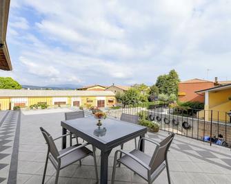 Appartamento In Piazza - Moniga del Garda - Balcony