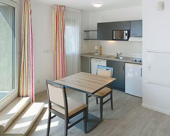 Terres De France Rouen Flaubert - Rouen - Slaapkamer