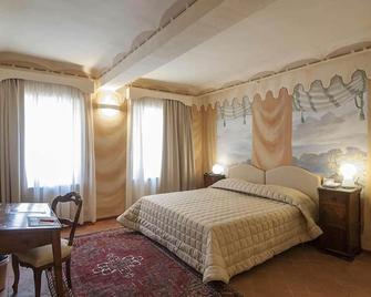 Hotel Alla Corte degli Angeli - Lucca - Κρεβατοκάμαρα
