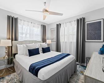 بيسفول بد رو ووترواي فيوز آند برايفت هيتد بول - فورت لاودردال - غرفة نوم