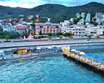 Lopera Beach Hotel - Edremit
