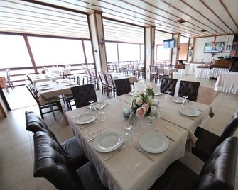Sinop Antik Otel - Sinop - Restaurant