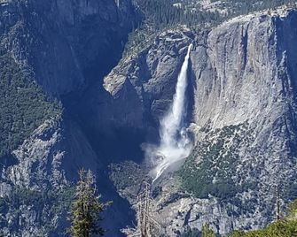 Nature's Inn Bed and Breakfast - Ahwahnee