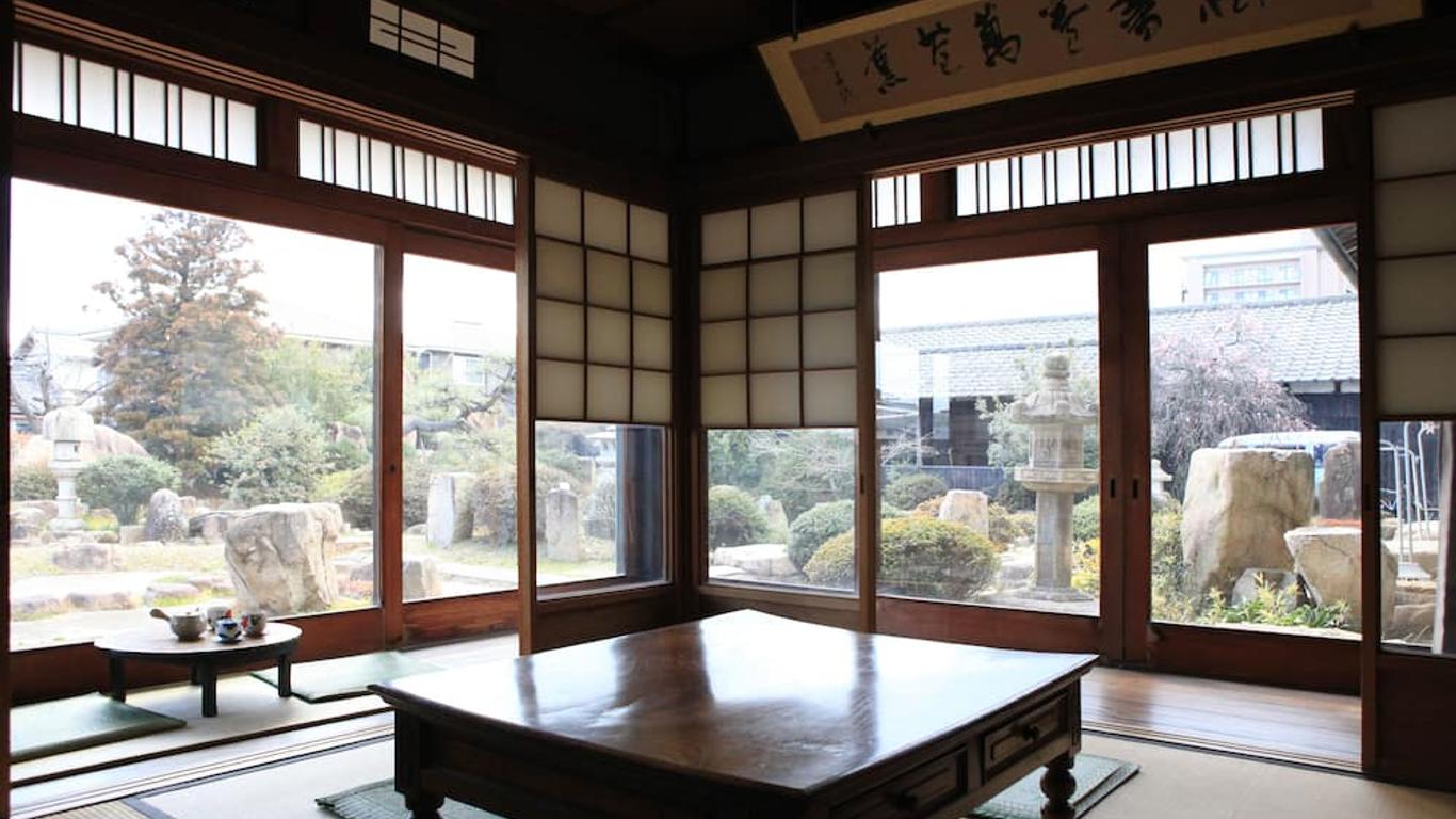 Okayama Hostel Igusa