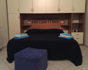 Appartamento Un Giorno Di Sole - Lerici - Bedroom
