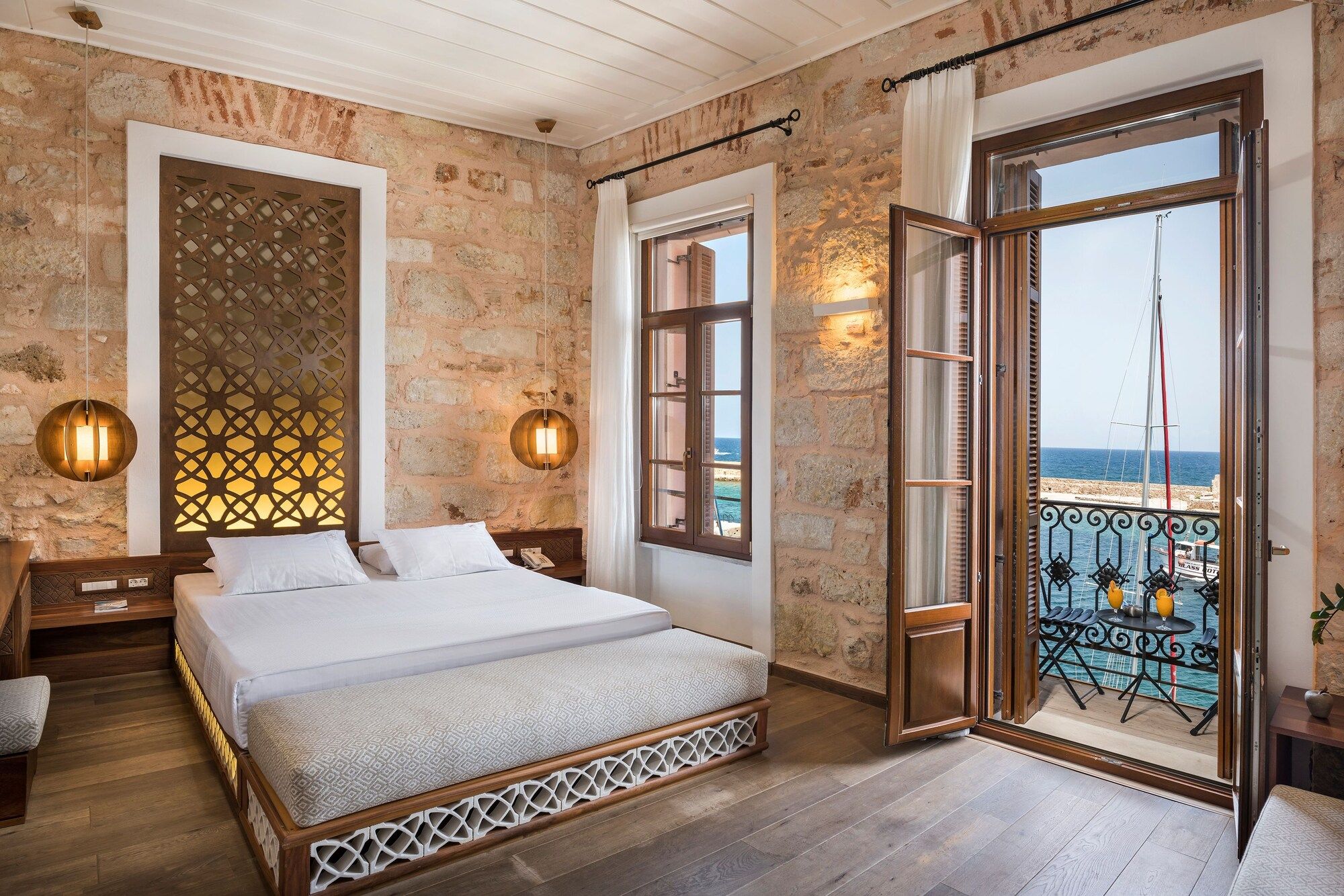 Ambassadors Residence Boutique Hotel - חאניה - חדר שינה