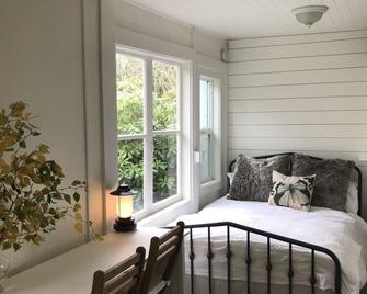 Studio near Vashon Town - Vashon - Habitación