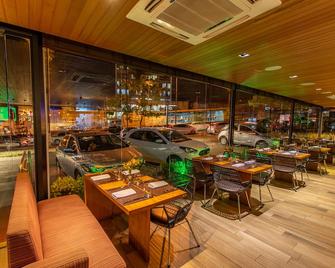 Quality Hotel Pampulha - בלו הוריזונטה - מסעדה