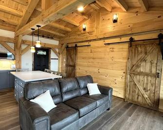 Riversong Timberframe Cabin with Gorgeous Water Views - Leavenworth