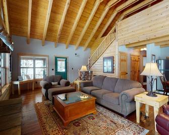 Taylormade Hideaway - Almont - Almont - Living room