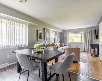 Westlake Harmony - Westlake - Dining room