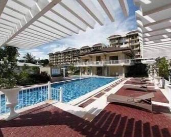 CAmella Northpoint Davao Bldg. 3 unit# 913 - Davao - Piscine