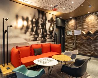 B&b Hotel Wuppertal-city - Wuppertal - Lounge