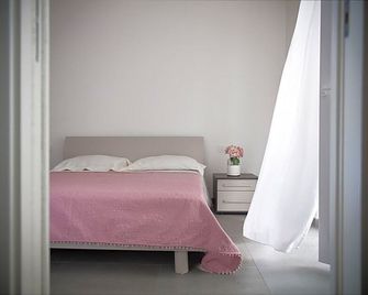 Chicco DI Caffe' - מונופולי - חדר שינה