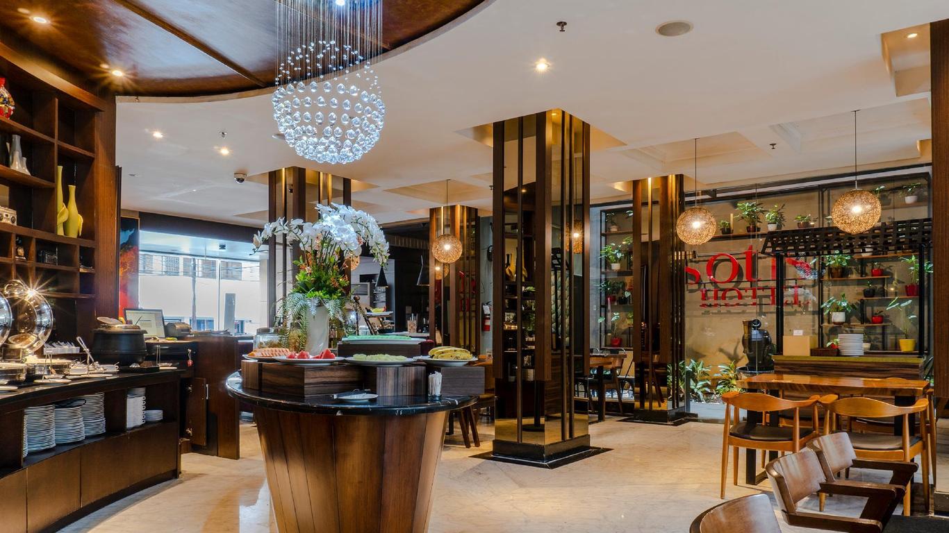 Sotis Hotel Falatehan