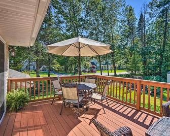 Saratoga Springs Haven with Pool and Fire Pit! - Saratoga Springs - Balkon