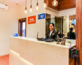 Fabhotel Ascot International - Powai - Front desk