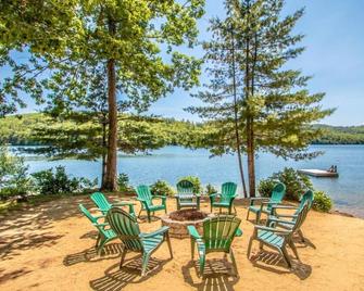 Squam Suite - Waterfront - Holderness - Innenhof