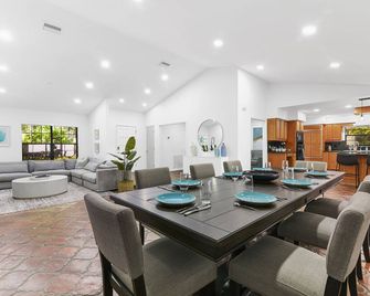 Villa Pine - Heated Pool near Town Center Mall - Boca Raton - Dining room