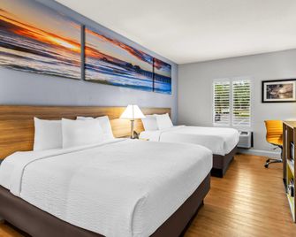Days Inn & Suites by Wyndham Lakeland - Lakeland - Habitación