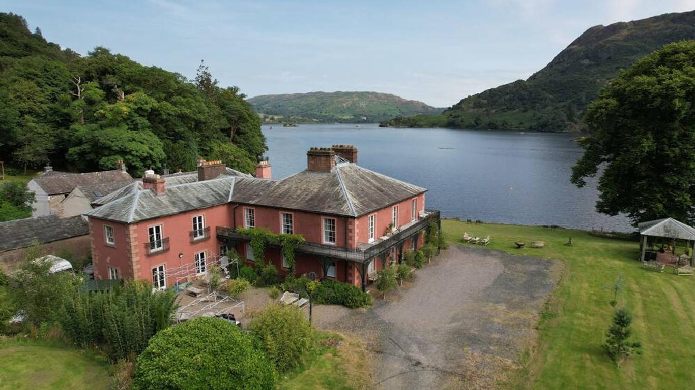 جلينريدينج مانور هاوس