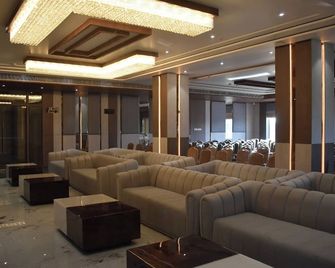 Nirvana Grand Hotel & Resort - Gaya - Lounge