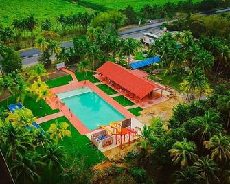 Estancia Vacacional 20 Aguas - Ursulo Galvan - Pool