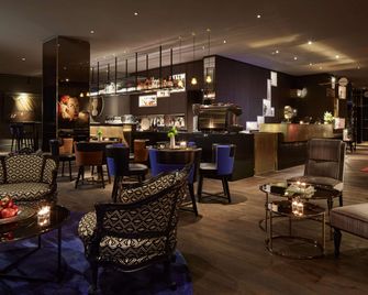 كيو تي ويلينجتون - ويلينغتون - ردهة